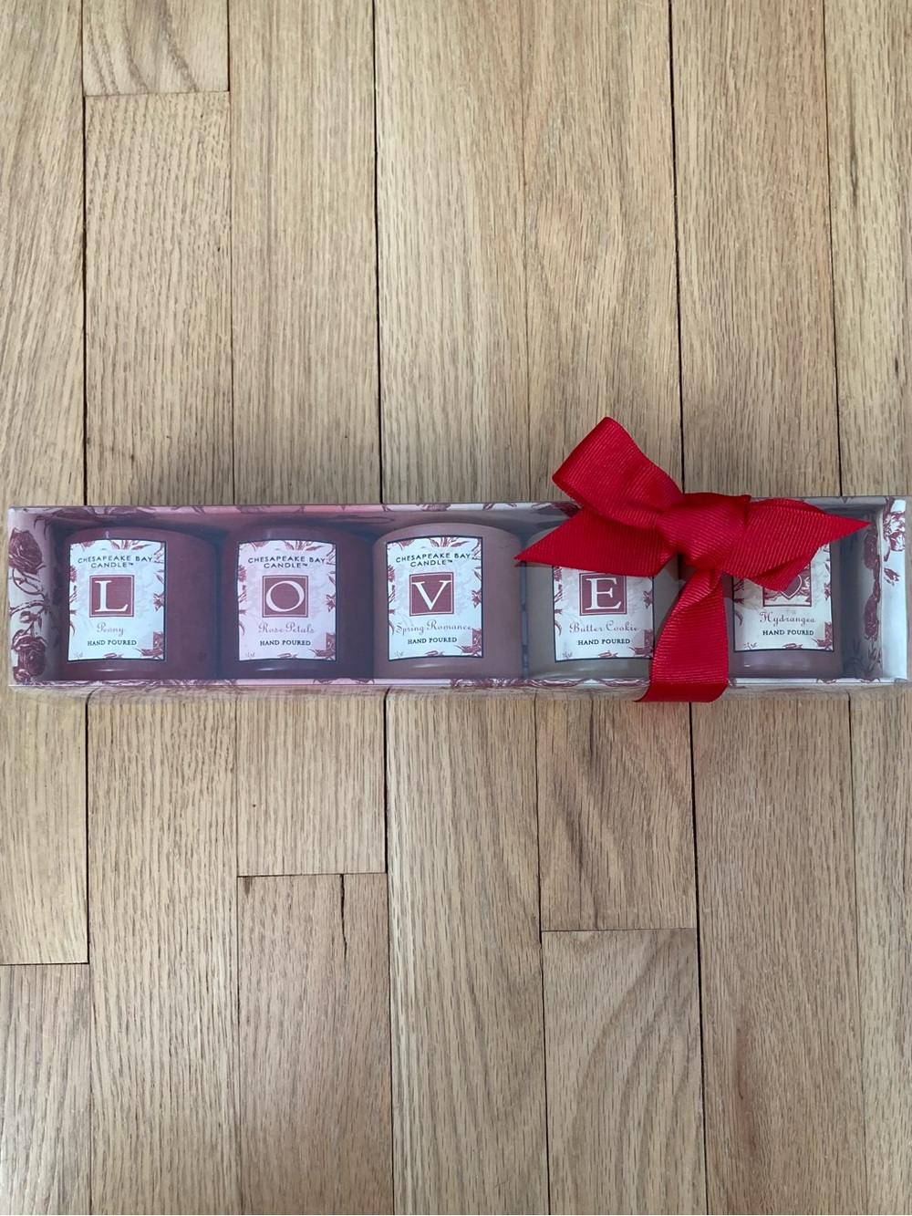 Scented Candles LOVE Boxed set: 5 Candles; 2x2 inch set of 5
